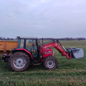 Massey Ferguson 6120