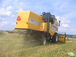 New Holland TC5050