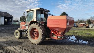 Massey Ferguson 3050 & Rauch 932