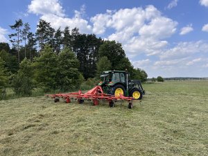 Przetrząsacz & John Deere