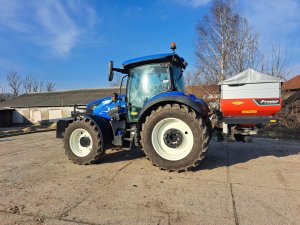 New Holland & Kverneland