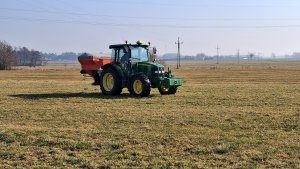 John Deere 5080R I Rauch Axis 30.2