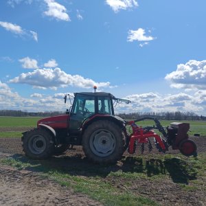 Massey Ferguson 4200-8200