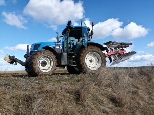 New Holland ts135a + V&N