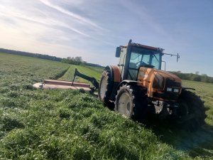 Renault Ares & Vicon extra 632t