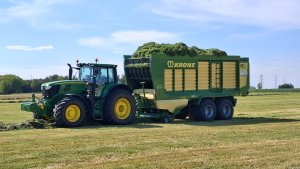 John Deere 6195M I Krone MX 370 GD