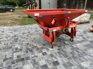 Kuhn MDS 735