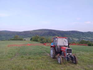 MF 255 & Biardzki 400l