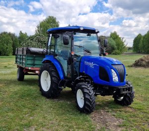 New Holland Boomer 50