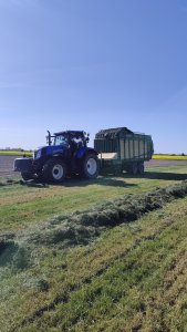 New Holland i Krone Titan 48GD