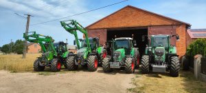 Fendt od lewej 313, 620, 414, 724
