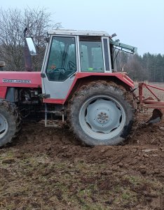 Problem z hamulcami MF 699