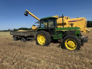 JD 3040 &  NH TX65