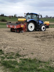 New Holland T 7.175  & Grimme