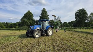 New Holland T6.175 & Stoll