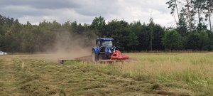 Pokazy zielonkowe T7.210 + Kuhn GMD 3511 i 3525 F-FF