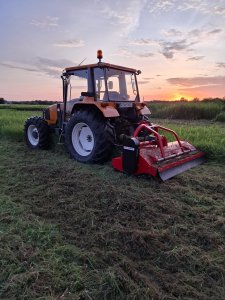 Renault Ceres 320x & Tehnos 2.20m