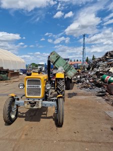 Ursus C-330 i przyczepa 8t