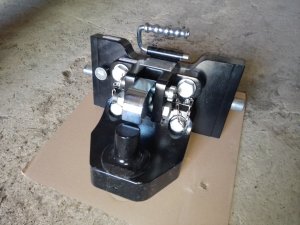 Zaczep Pitonfix do Kuboty M5 112