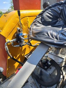 Rozdzielacz Ursus C-328