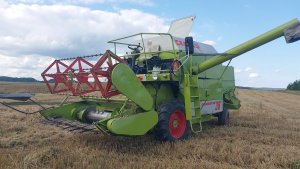 Claas dominator 38 