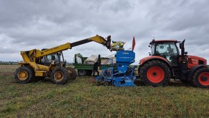 ekipa do siewu pszenicy Kubota m7152, JCB 525-67 i lemken Solitair 9