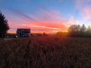 Jesienny zachód słońca