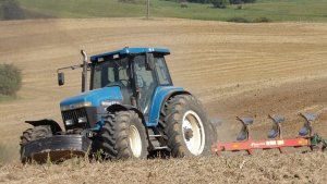 New Holland 8770 + Kverneland ED 100