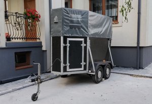 Przyczepa do przewozu zwierząt