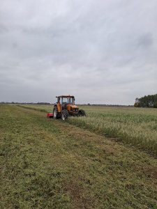 Renault Ceres 320X & Tehnos 2.20m