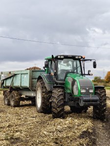 Valtra t121