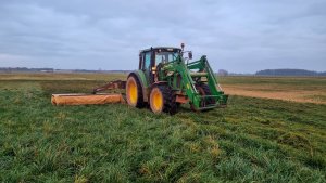 John Deere 6230 + Vicon Extra 428h