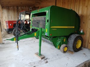 John Deere f440e
