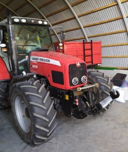 Massey Ferguson 6475