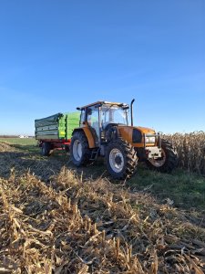 Renault Ceres 320X & Pronar T671