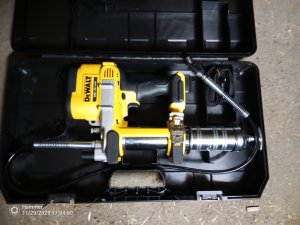 Smarownica DeWalt