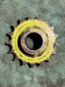 Główne koło napędowe Claas Rollant 44