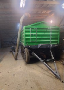 Zobacz grafikę Przyczepa dwuosiowa