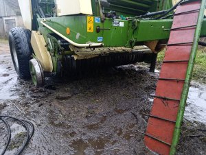 Krone KR 8-16 mycie po sezonie