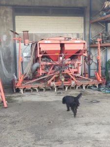 Zobacz grafikę Kuhn Venta lc 402