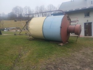 Zobacz grafikę Silos