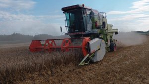 Claas dominator 68s