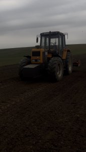 Zobacz grafikę Renault