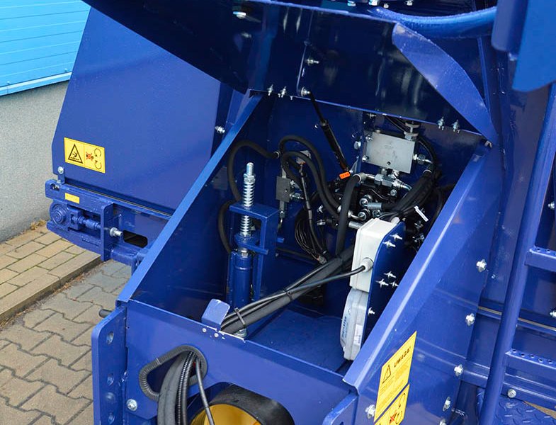 Alima Bis wprowadza na rynek nowy typ wozu paszowego – EVOLUTION PRO