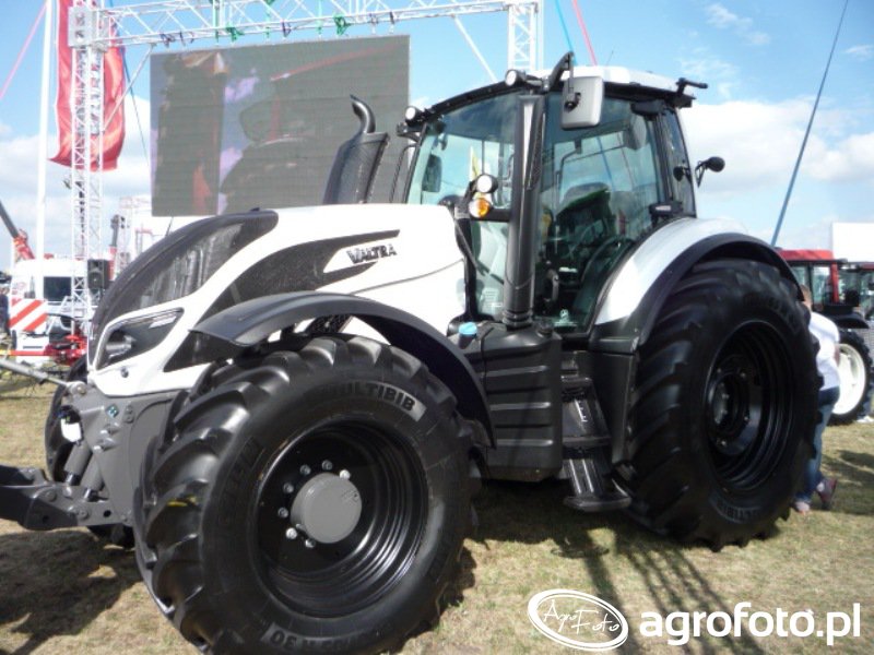 Najlepiej sprzedające się ciągniki w sierpniu 2015